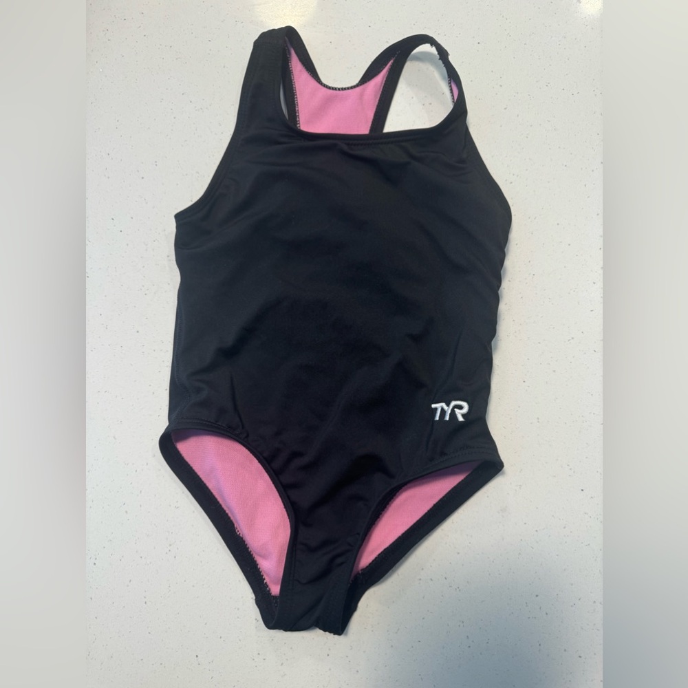 Girls one-piece TYR Swimsuit (B23)